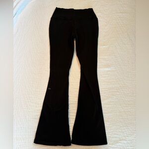 Splits59 Flare Leggings — Black